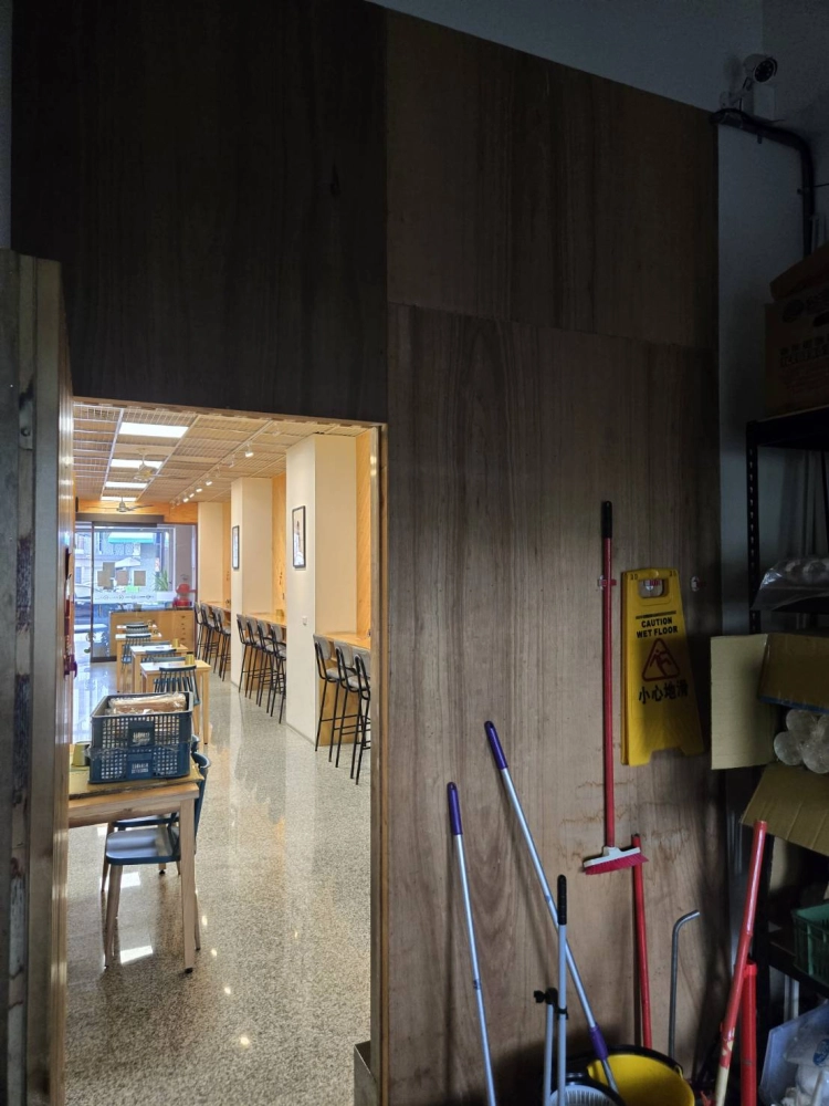 大里區塗城路-早安有喜早餐店拆除工程-台中店面拆除