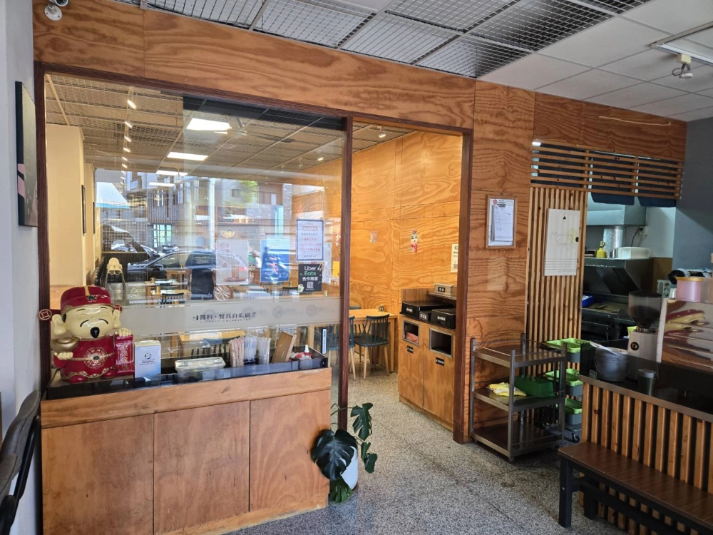 大里區塗城路-早安有喜早餐店拆除工程-台中店面拆除