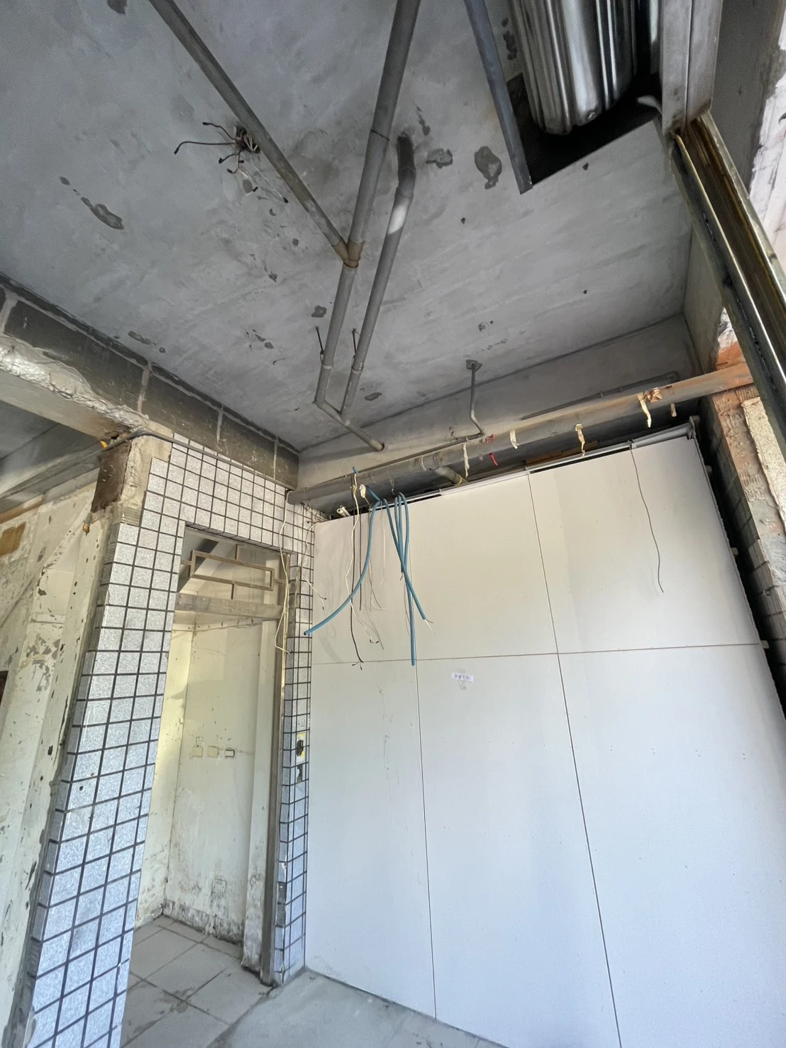 大里區益明路二段店面1.2樓拆除案例-台中拆除公司