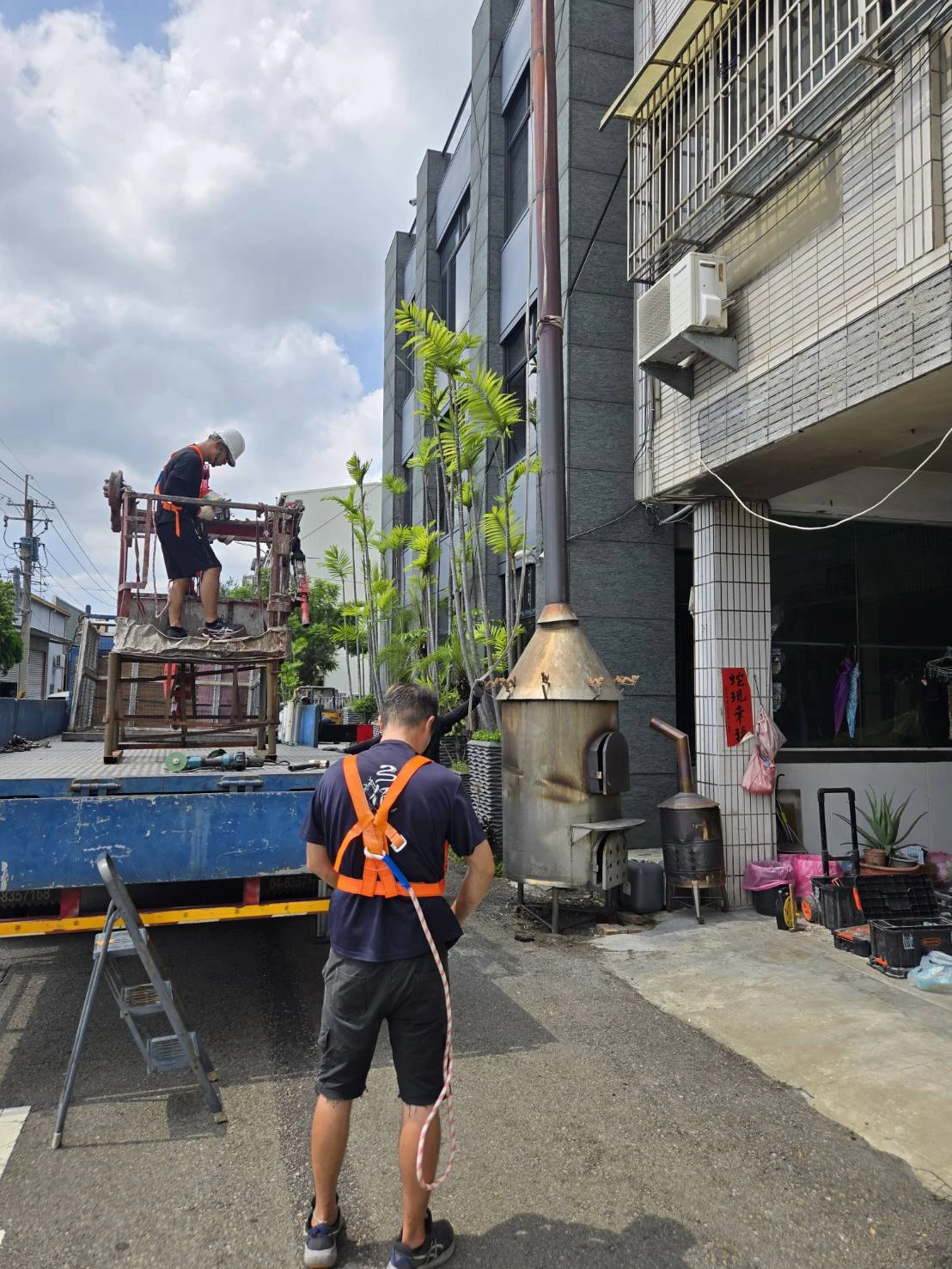 北屯區水景街高空金爐移除案例-台中拆除工程