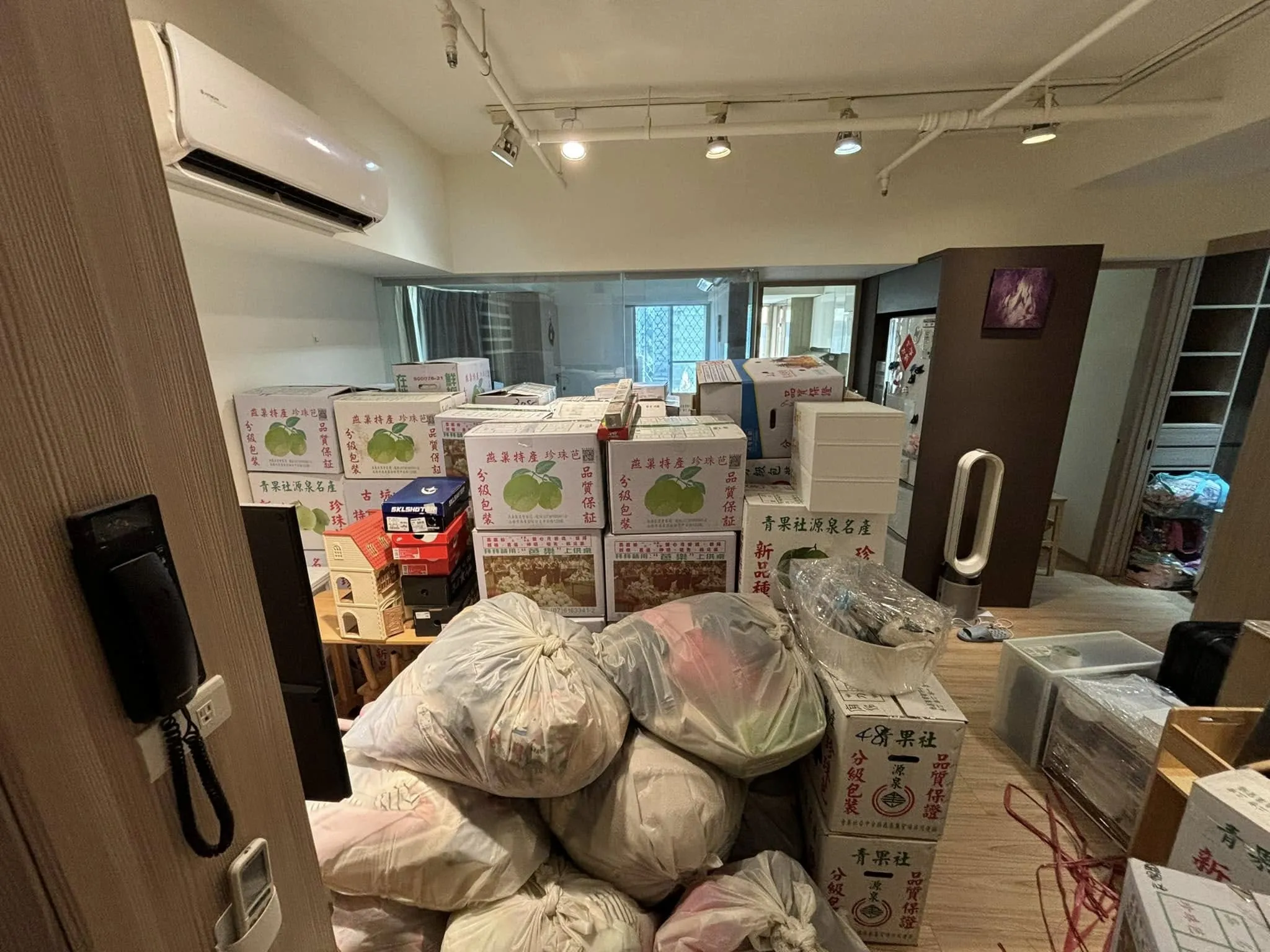 可以委託搬家公司同時負責搬遷與整理打包嗎？