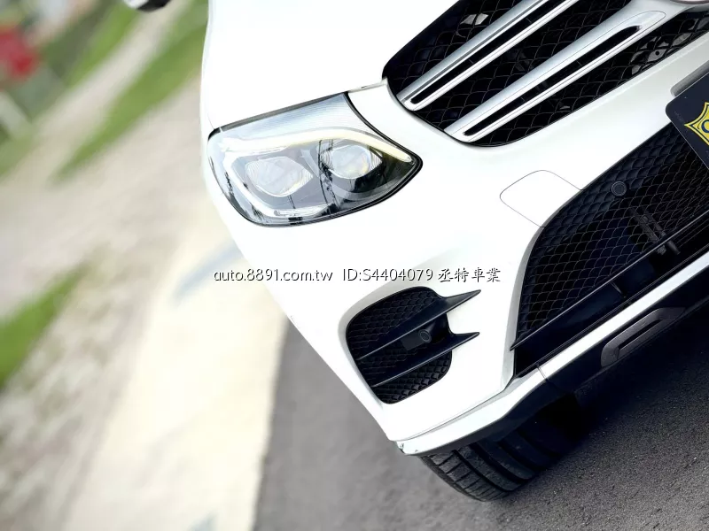 2018 總代理 BENZ GLC250 AMG SUV 滿配