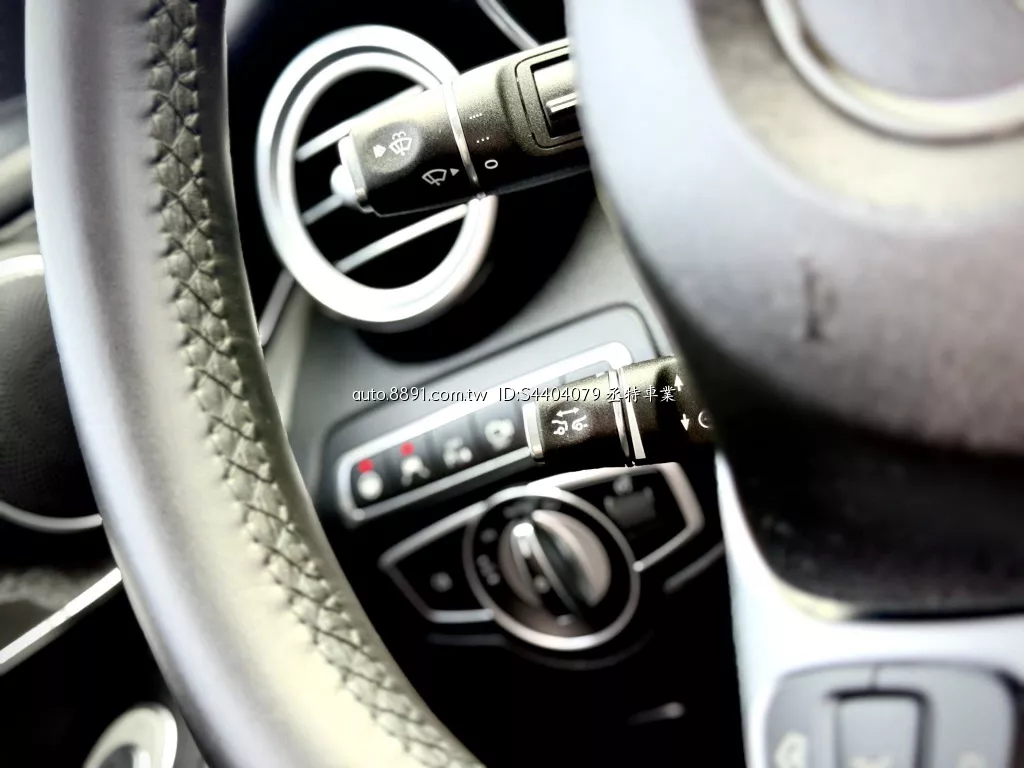 2018 總代理 BENZ GLC250 AMG SUV 滿配