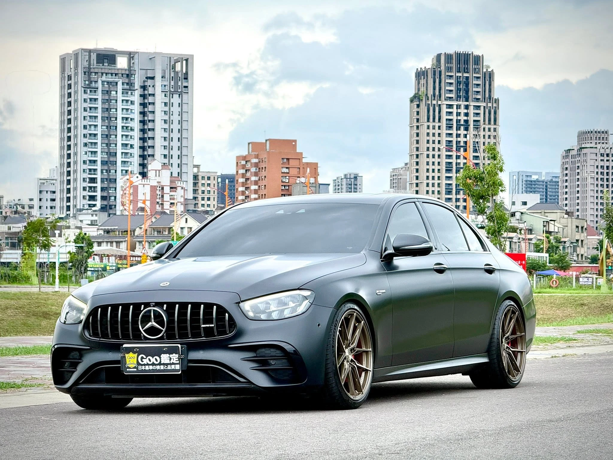 M-Benz E-Class Sedan  AMG E53 4Matic+ 2022款