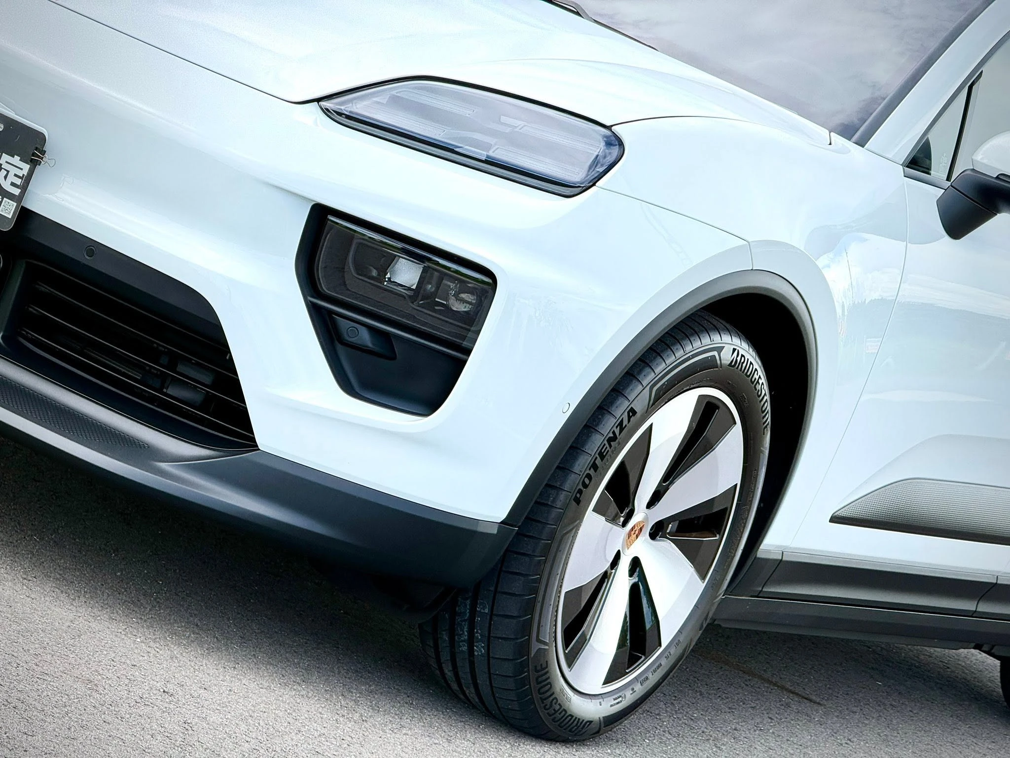 Porsche Macan Electric 2025款