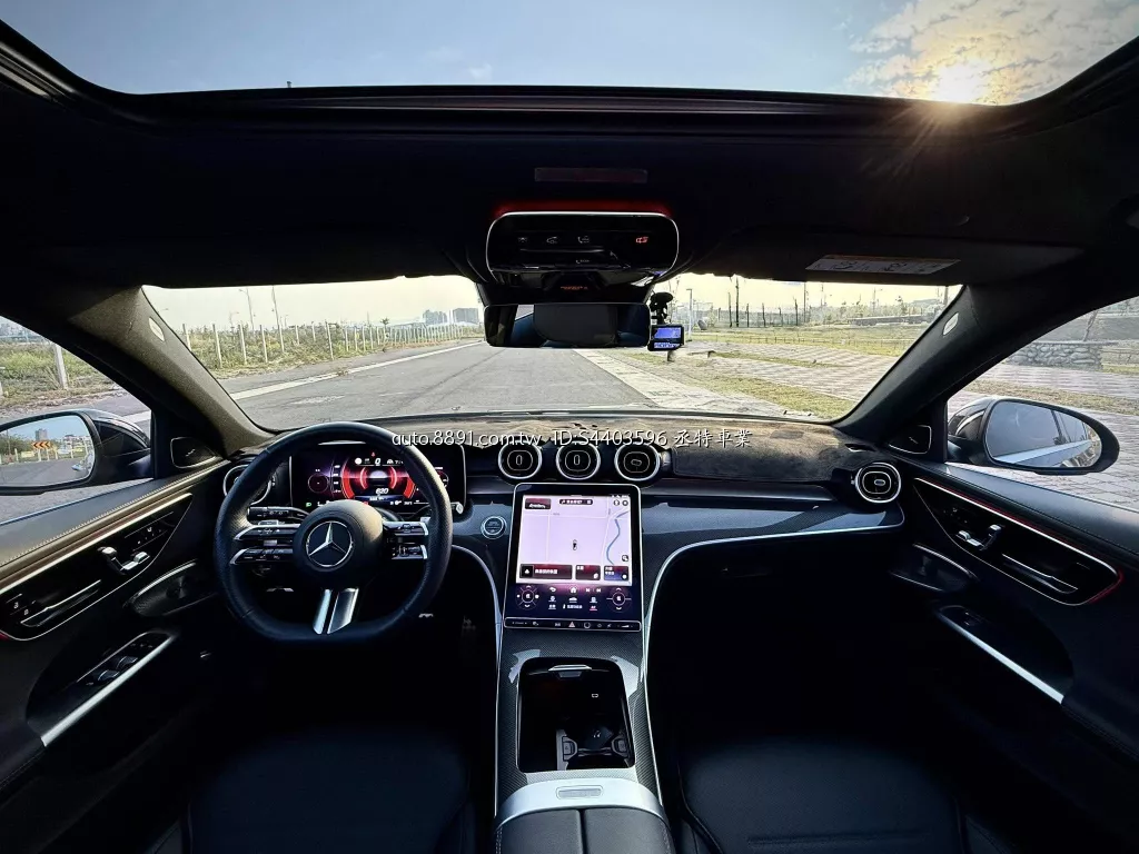 2023 總代理 BENZ S206 C300 AMG Estate