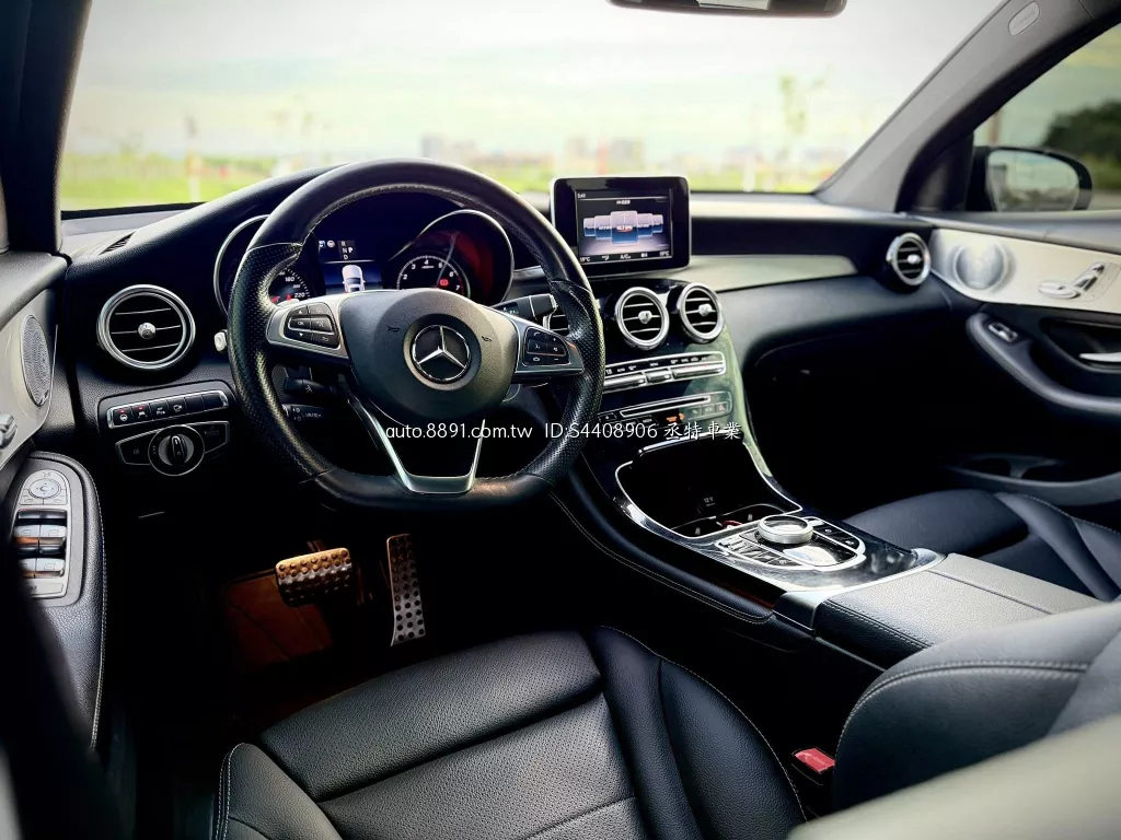 2018 BENZ GLC300 Coupe AMG