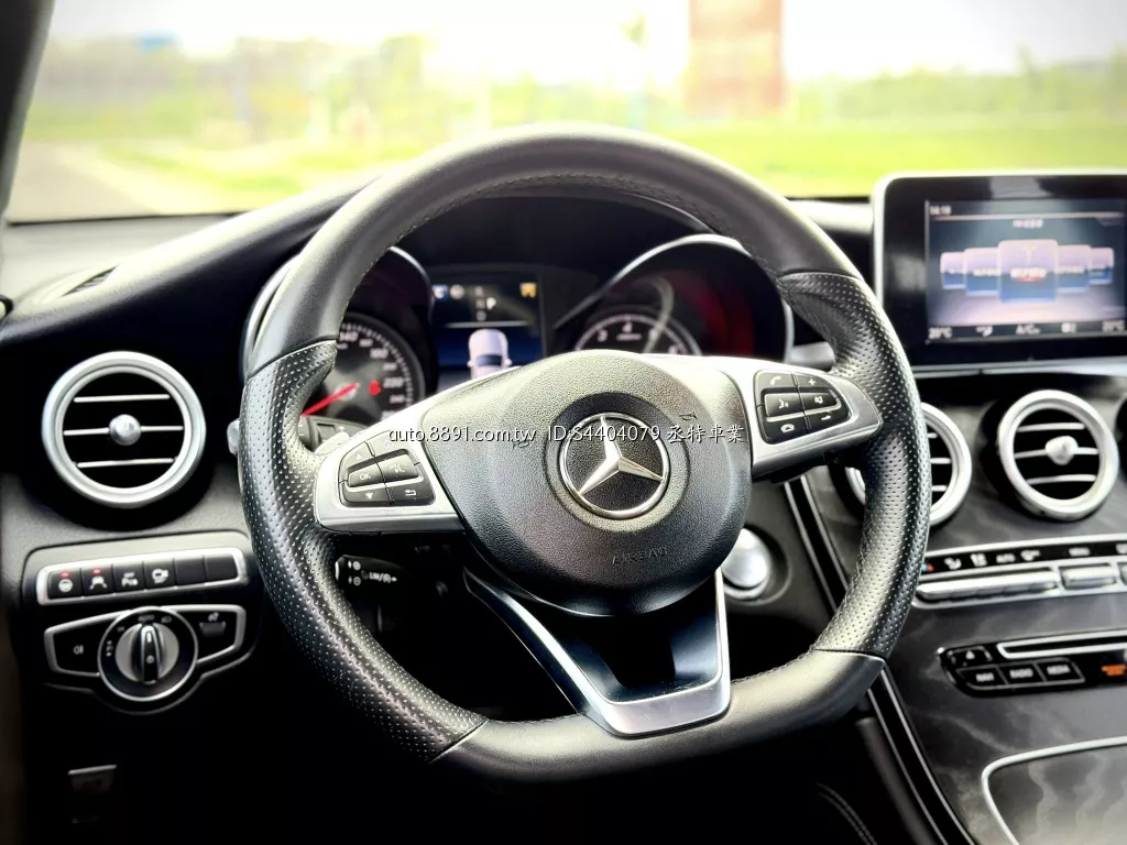 2018 總代理 BENZ GLC250 AMG SUV 滿配