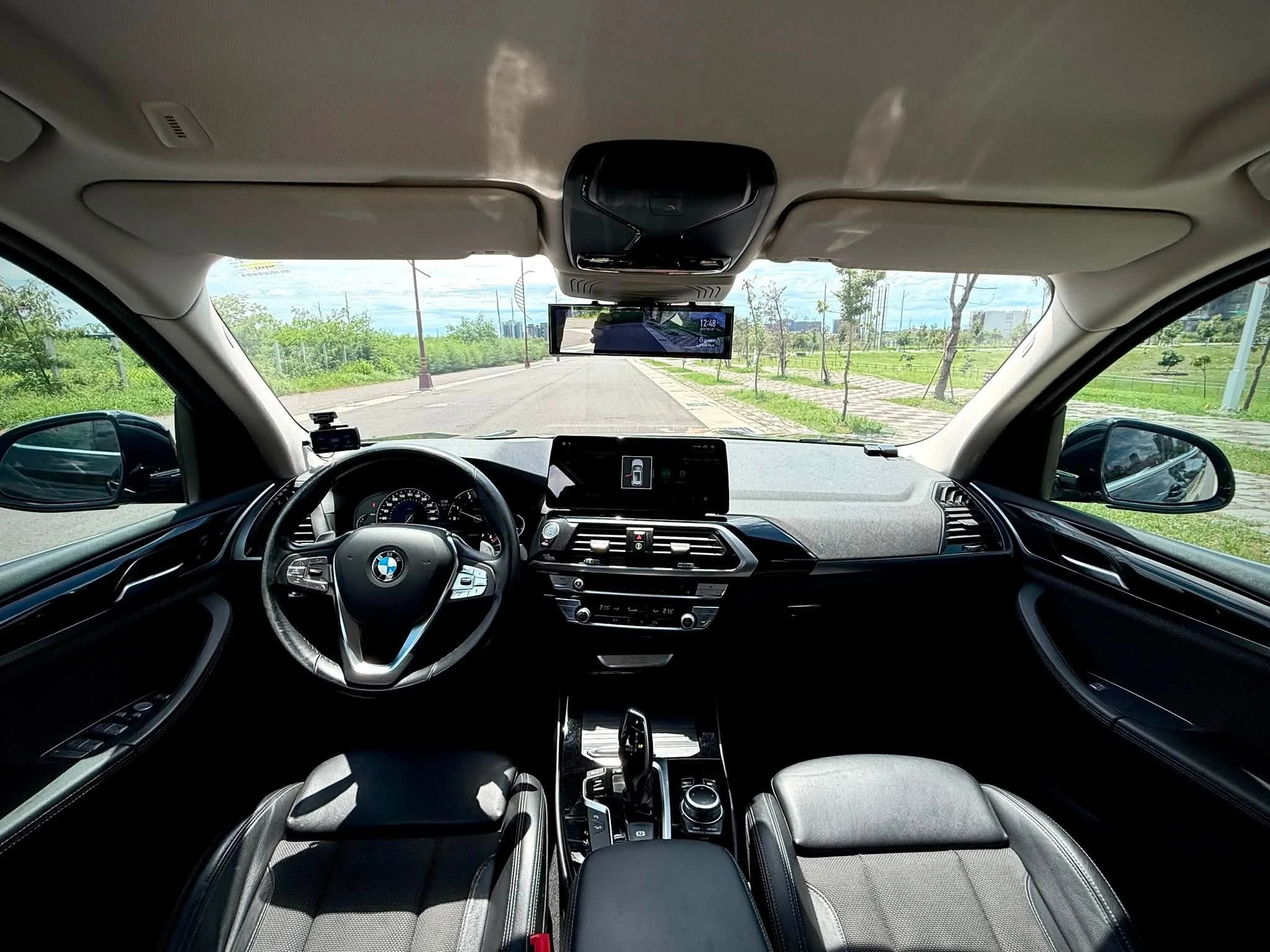 總代理 2018 BMW X3 20d 原版件 5AT跟車系統 