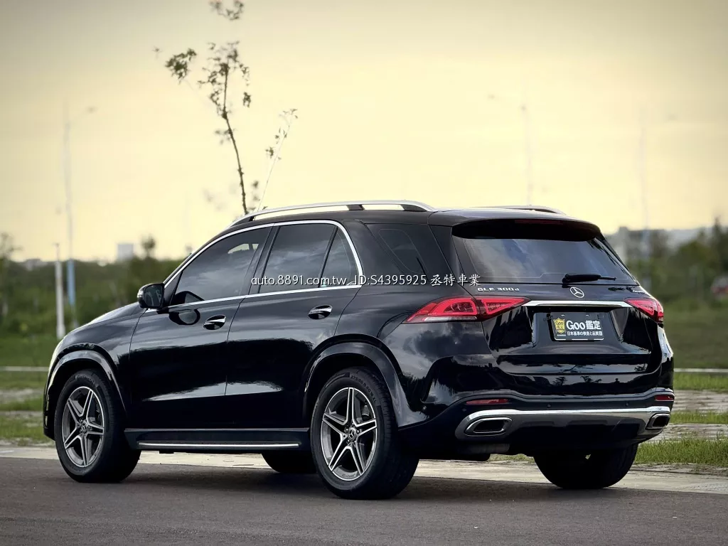 2019/20 總代理 BENZ GLE300d AMG 7座 4Matic