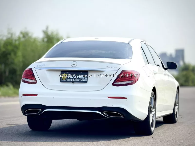 2016 BENZ W213 E300 AMG