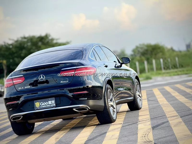 2018 BENZ GLC300 Coupe AMG