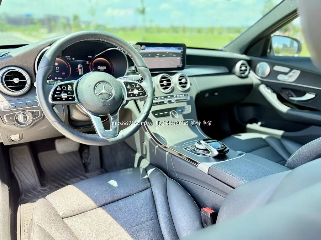 2021 BENZ S205 C300 AMG Estate