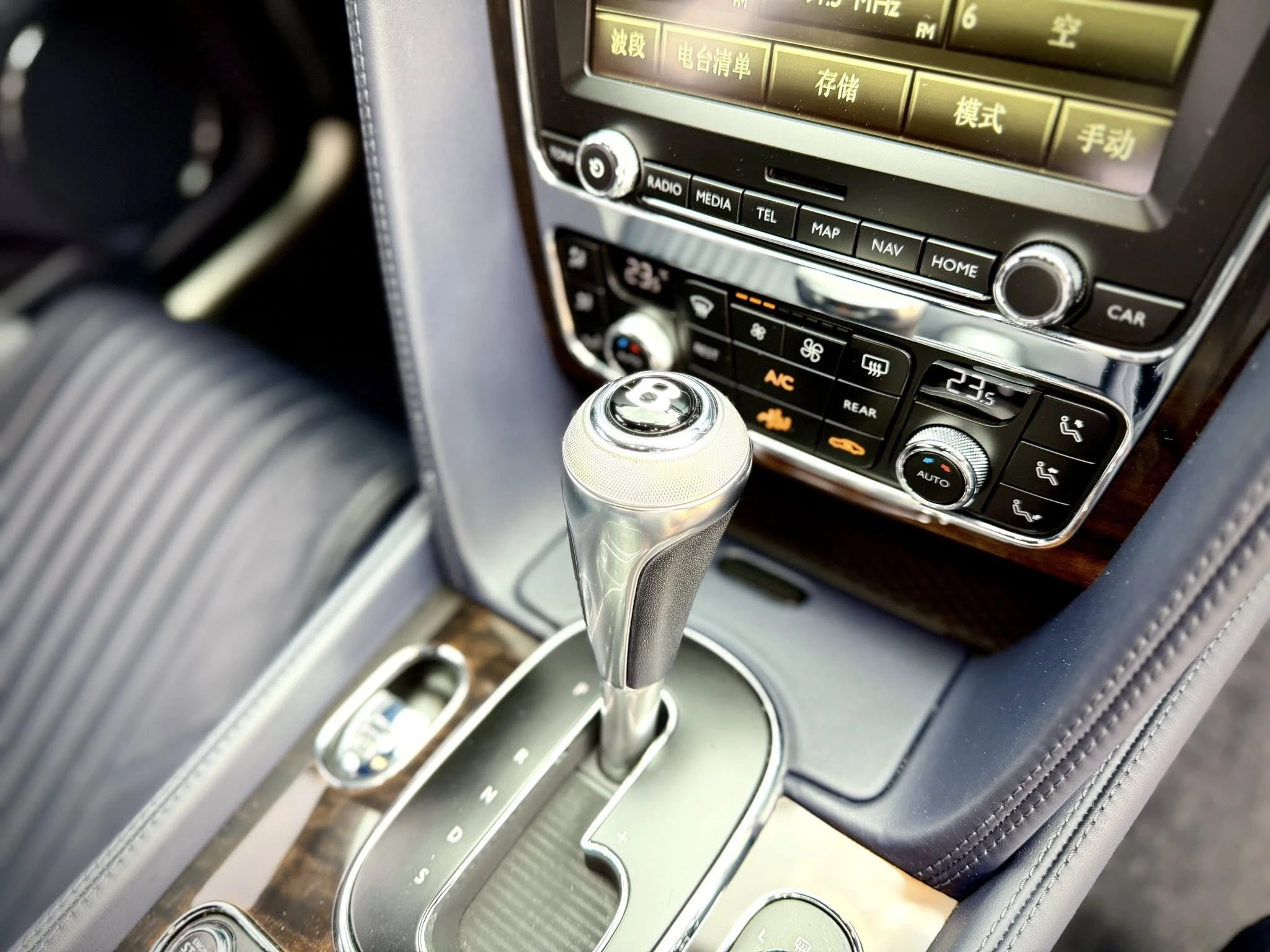 Bentley Flying Spur 4.0 V8S 2018款
