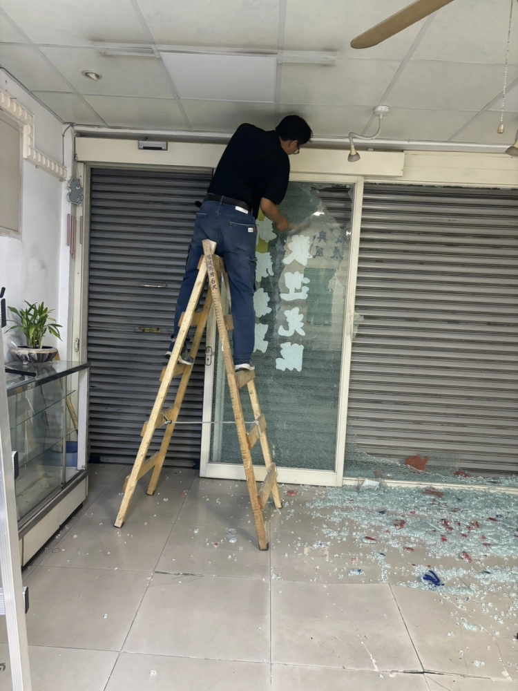 板橋樂器專賣店面拆除