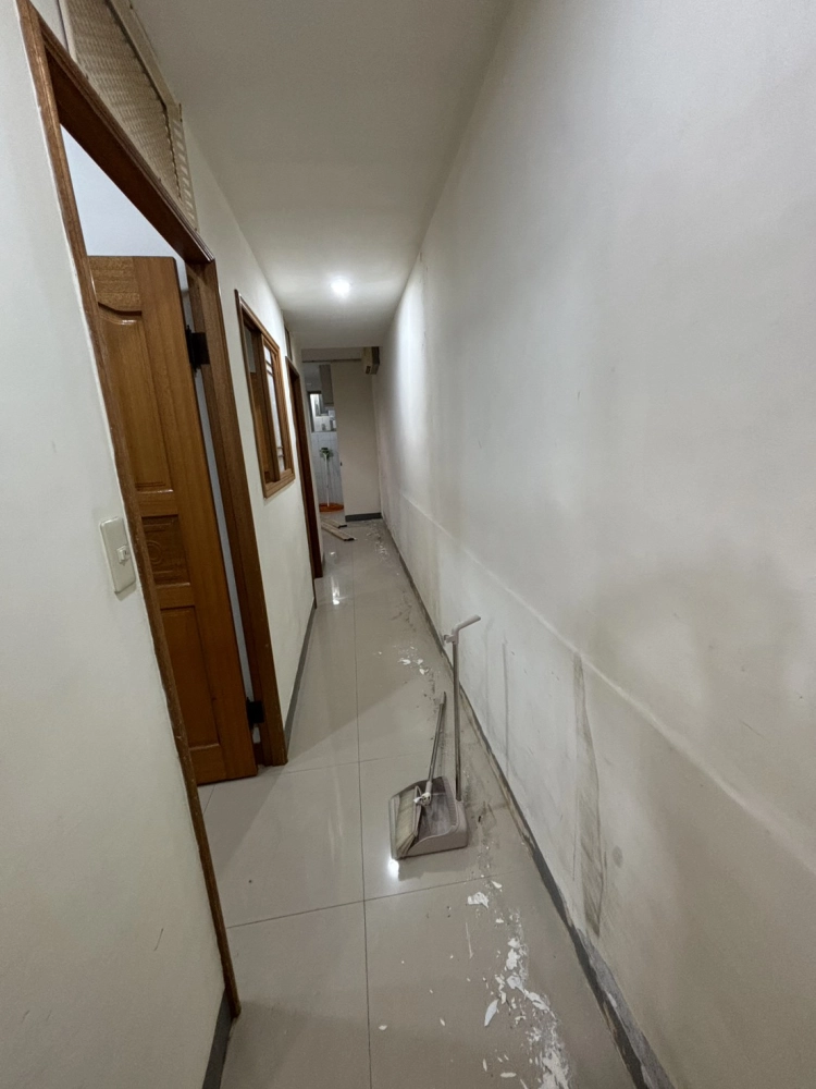 士林住家整間補土油漆粉刷