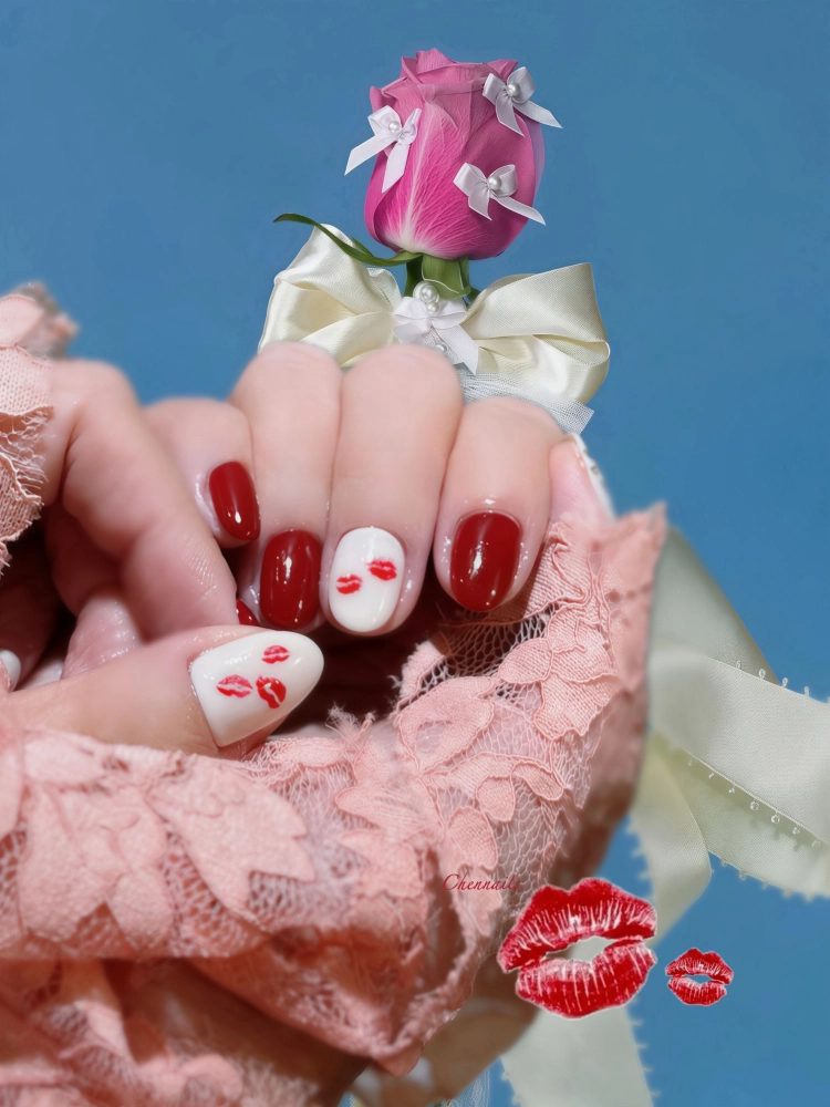 法式紅唇．簡約造型美甲【台北美甲推薦】【中山區做指甲】