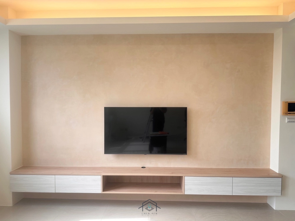 油漆-香草奶油;門片-洗白冰杉;櫃體-金橡木