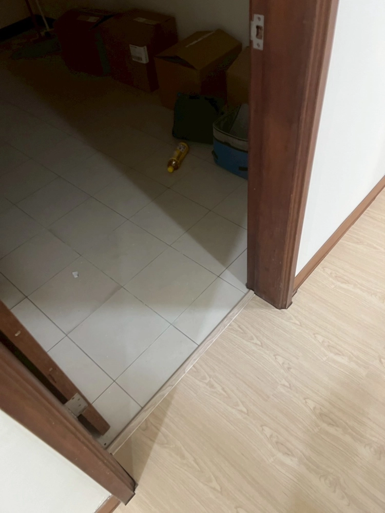 大里Spc 卡扣地板