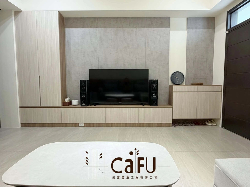 梅山一品-新成屋｜嘉義室內裝潢｜嘉義客廳裝潢