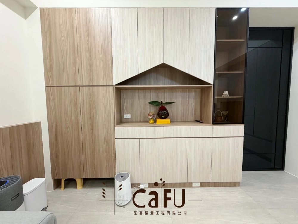 梅山一品-新成屋｜嘉義室內裝潢｜嘉義客廳裝潢