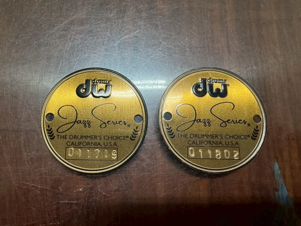 打凹凸立體鋁銘牌