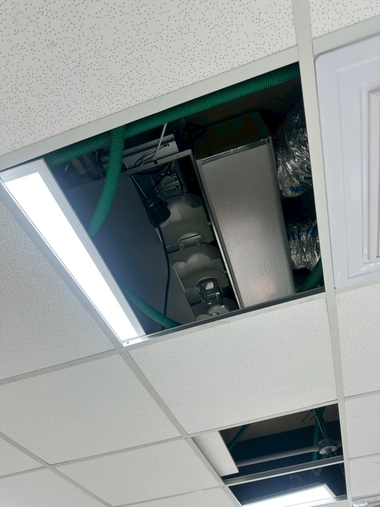 大直都更解壓縮館