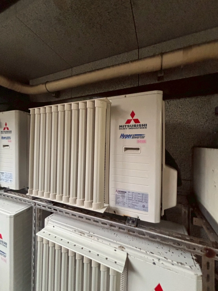 大直都更解壓縮館