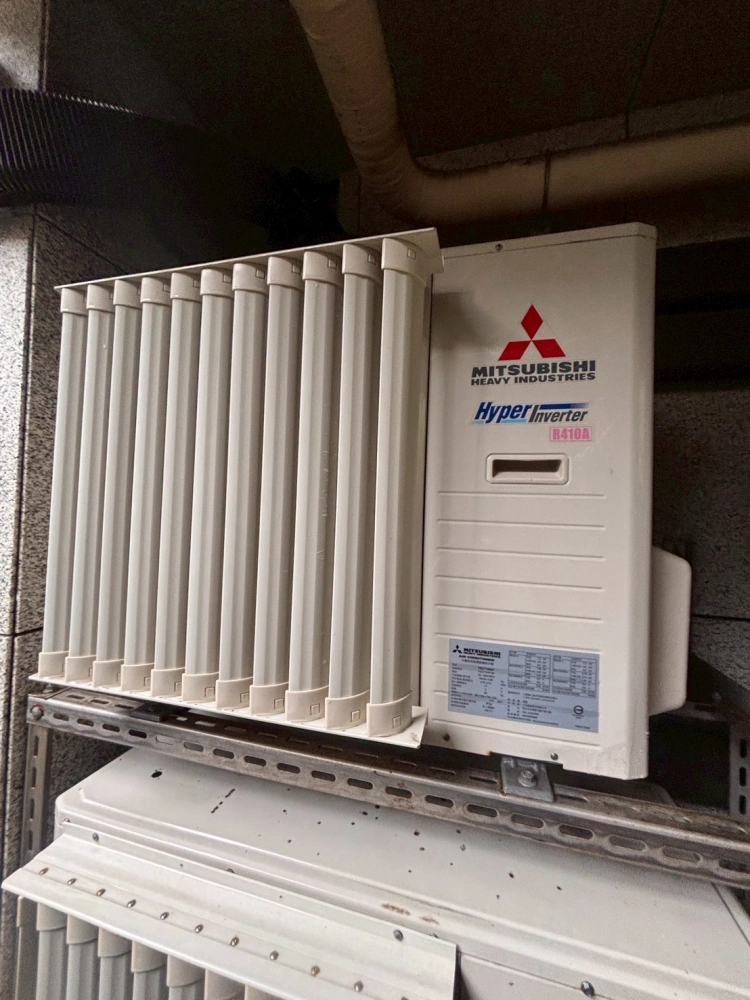 大直都更解壓縮館