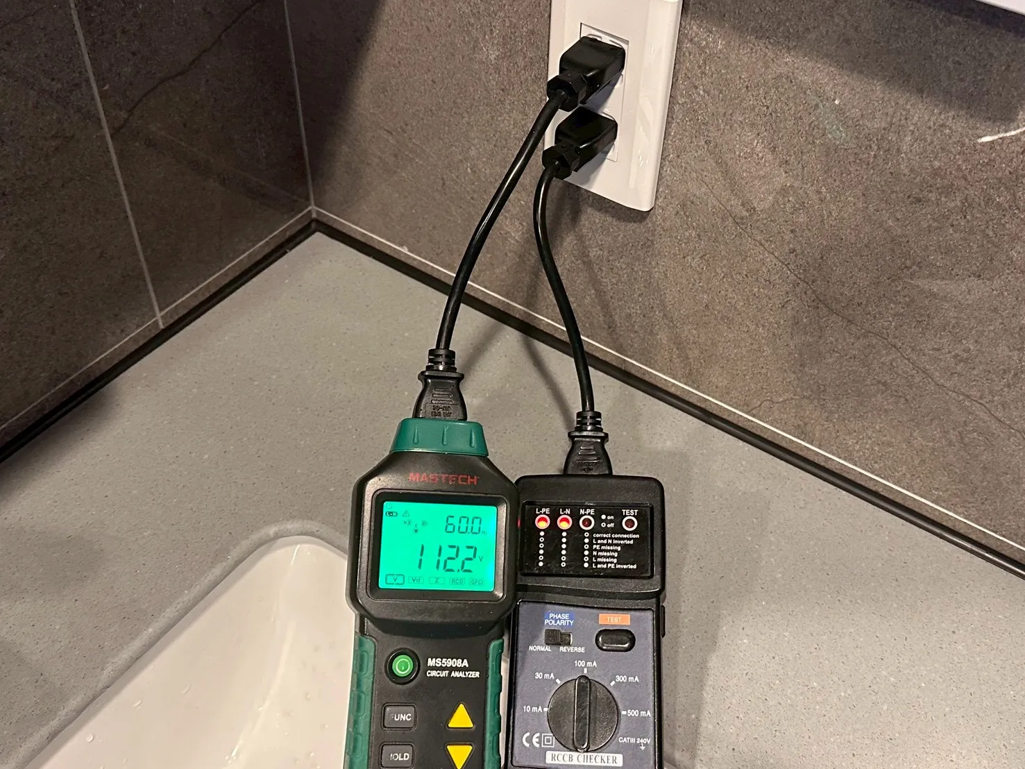 新興區 崑庭敦品