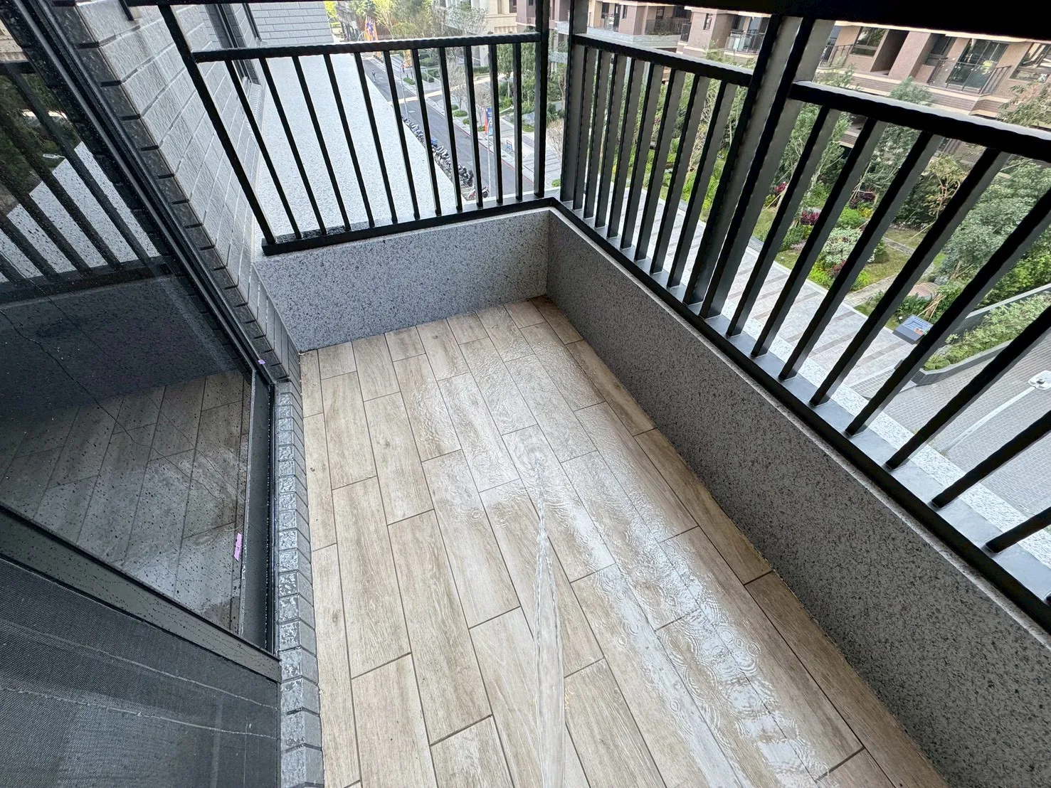 三民區 遠見云峰