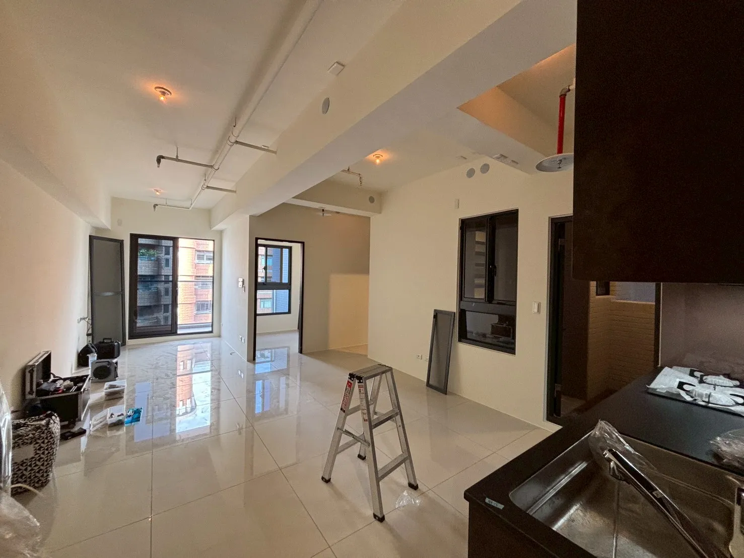 新興區 崑庭敦品