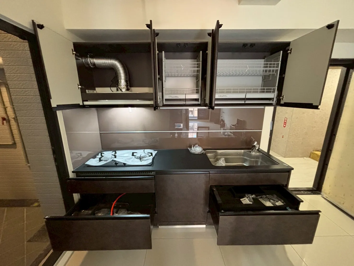 新興區 崑庭敦品