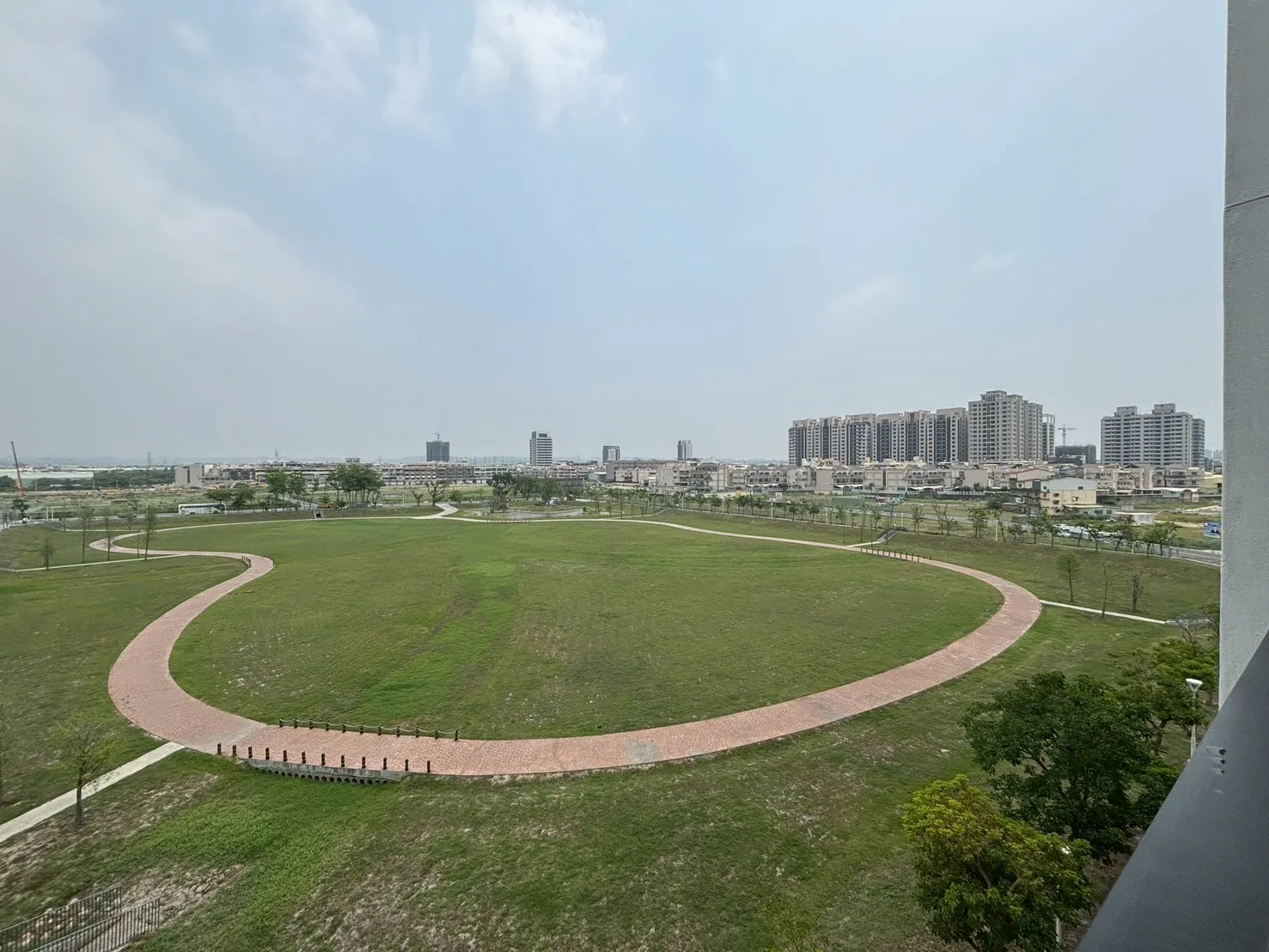 仁武 覞林