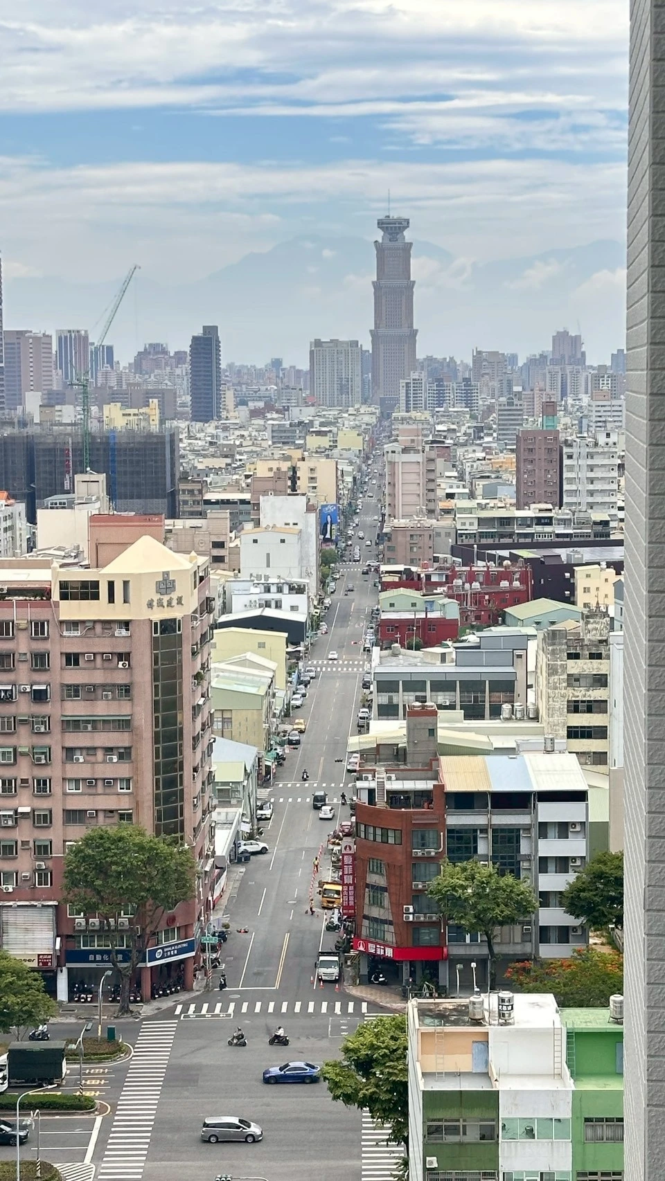 三民區 遠見云峰