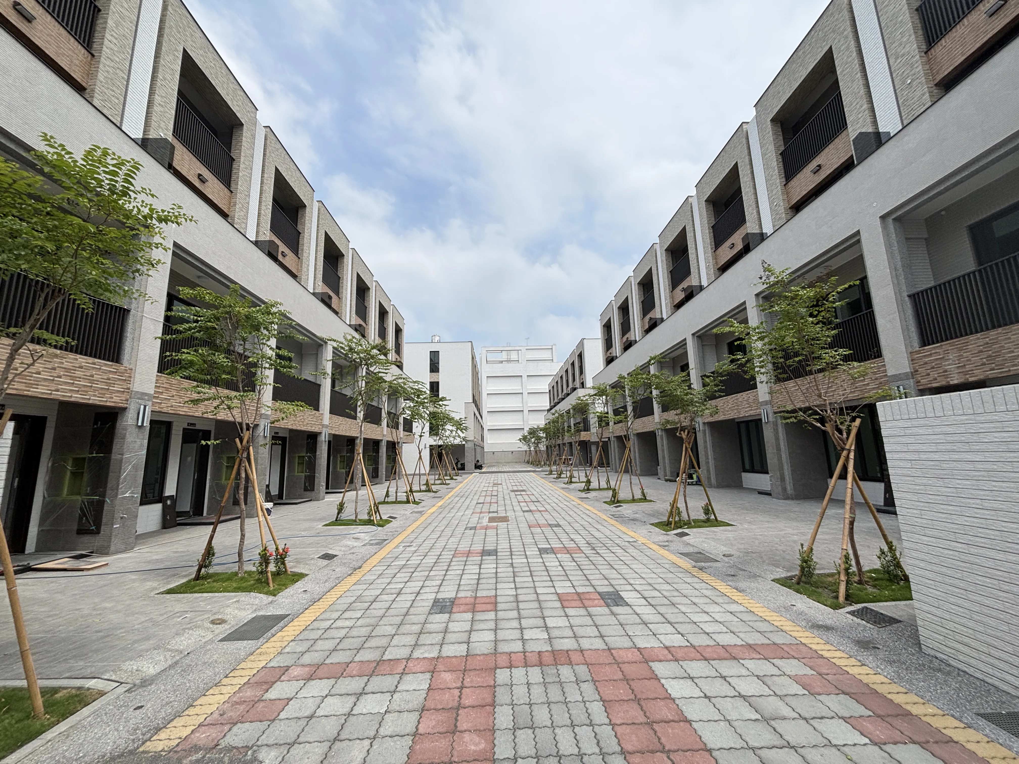 大寮 捷安居6