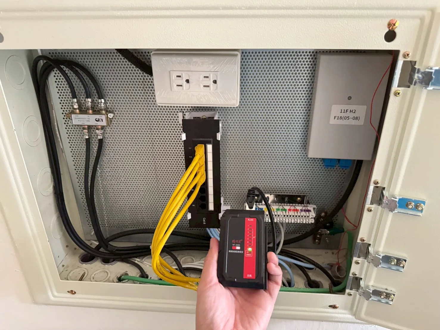 新興區 崑庭敦品