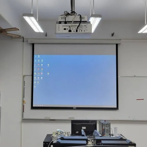 臺北市大安高工-教室投影機、電動布幕安裝採購