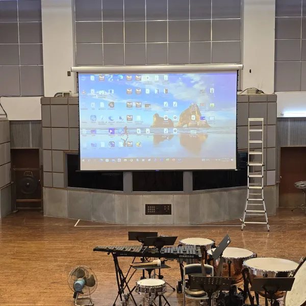 台北藝術大學音樂系-教室大型200吋電動投影布幕安裝