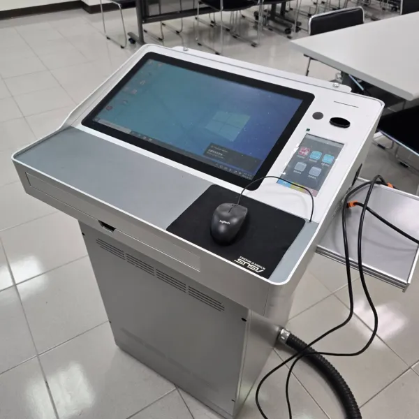 台北師大設計系-6A教室KZ-6800電子講桌安裝