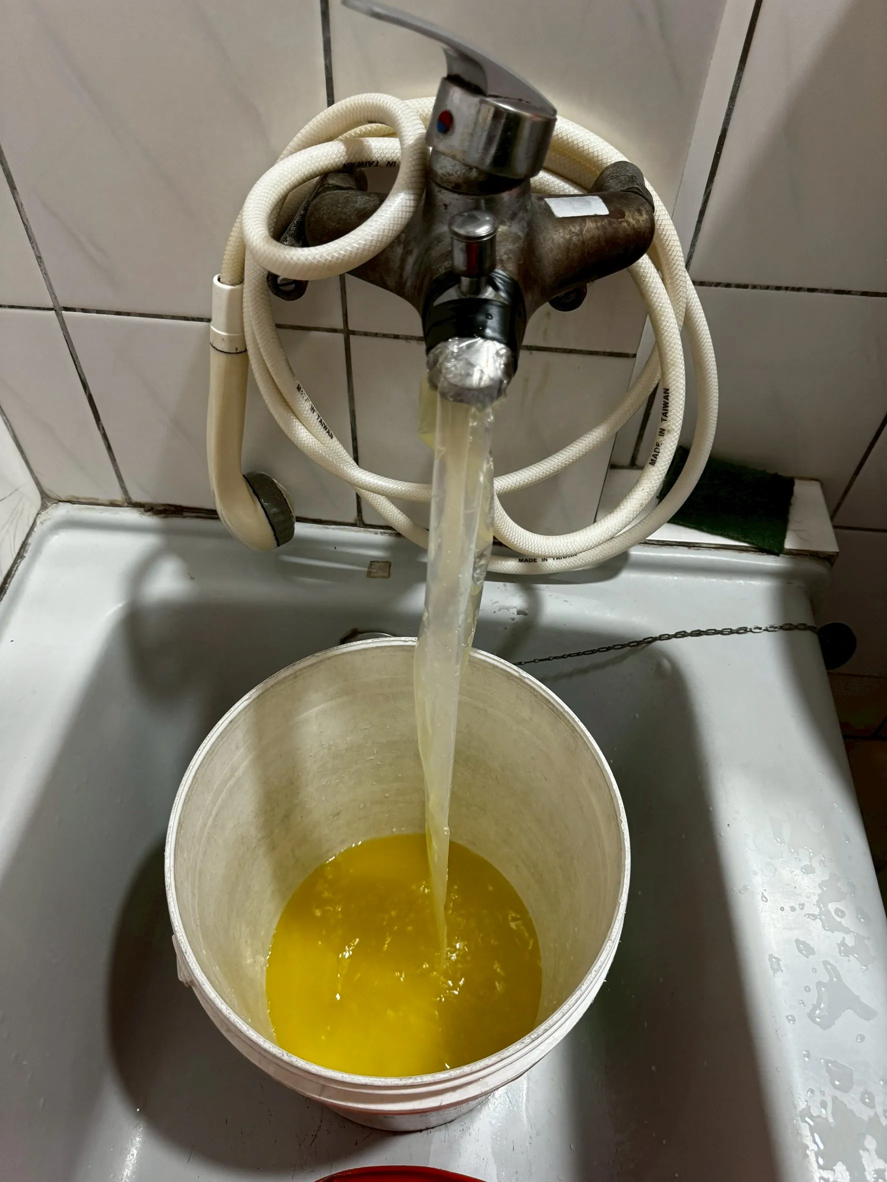 台中王先生透天一廚四衛浴水管清洗
