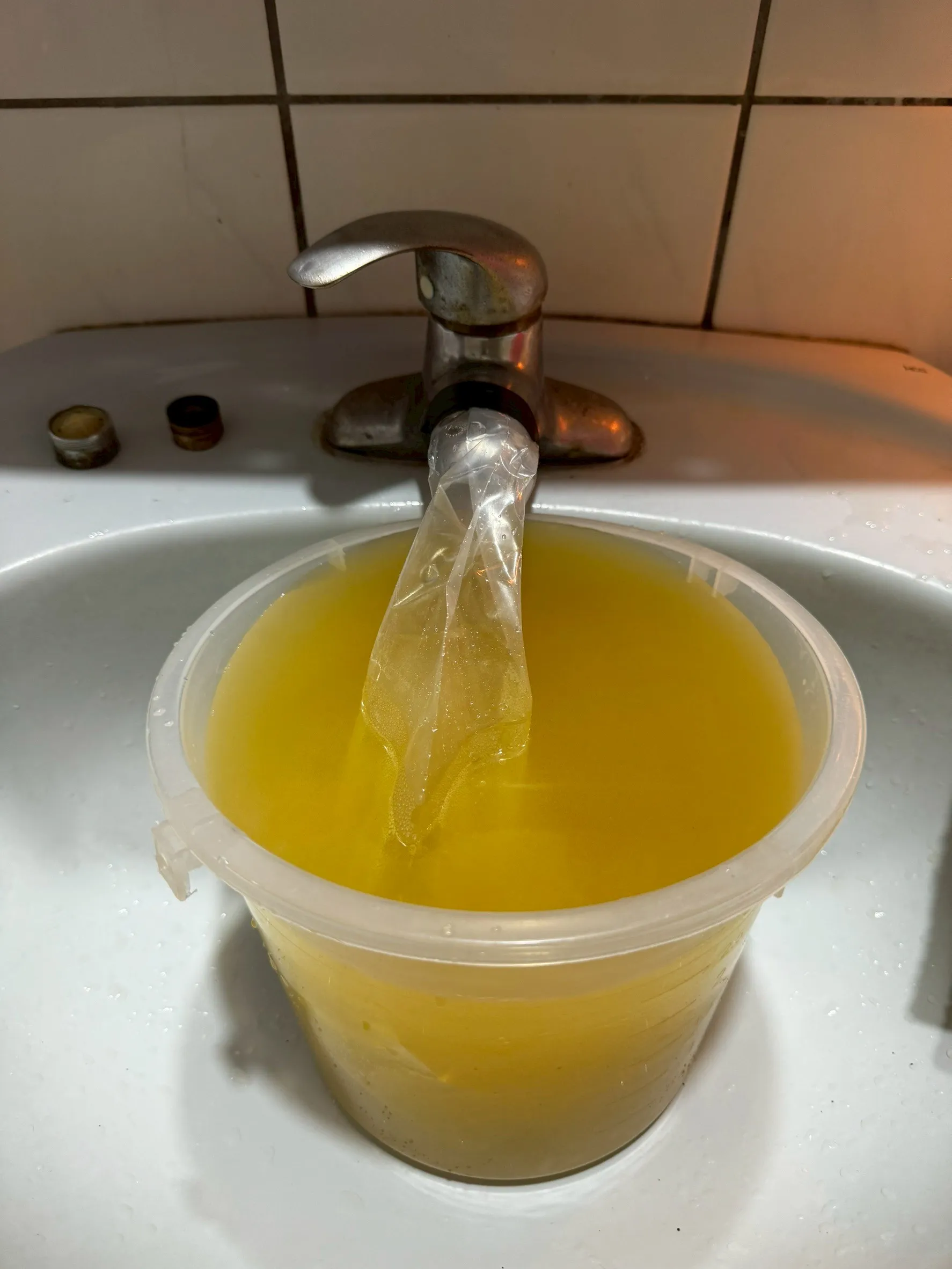 台中王先生透天一廚四衛浴水管清洗