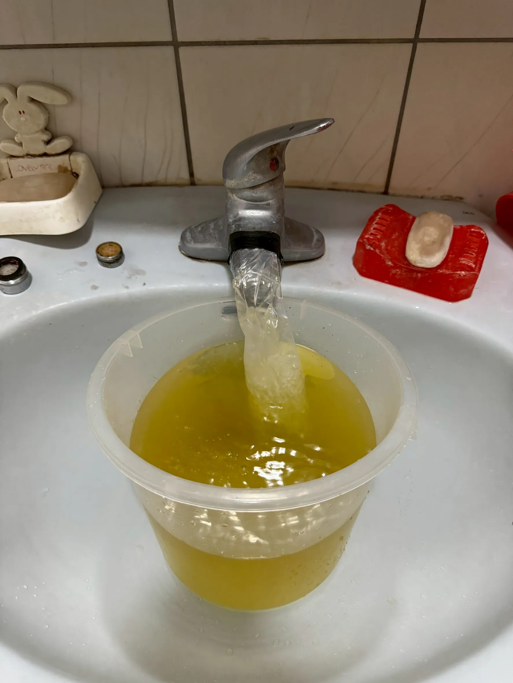 台中王先生透天一廚四衛浴水管清洗