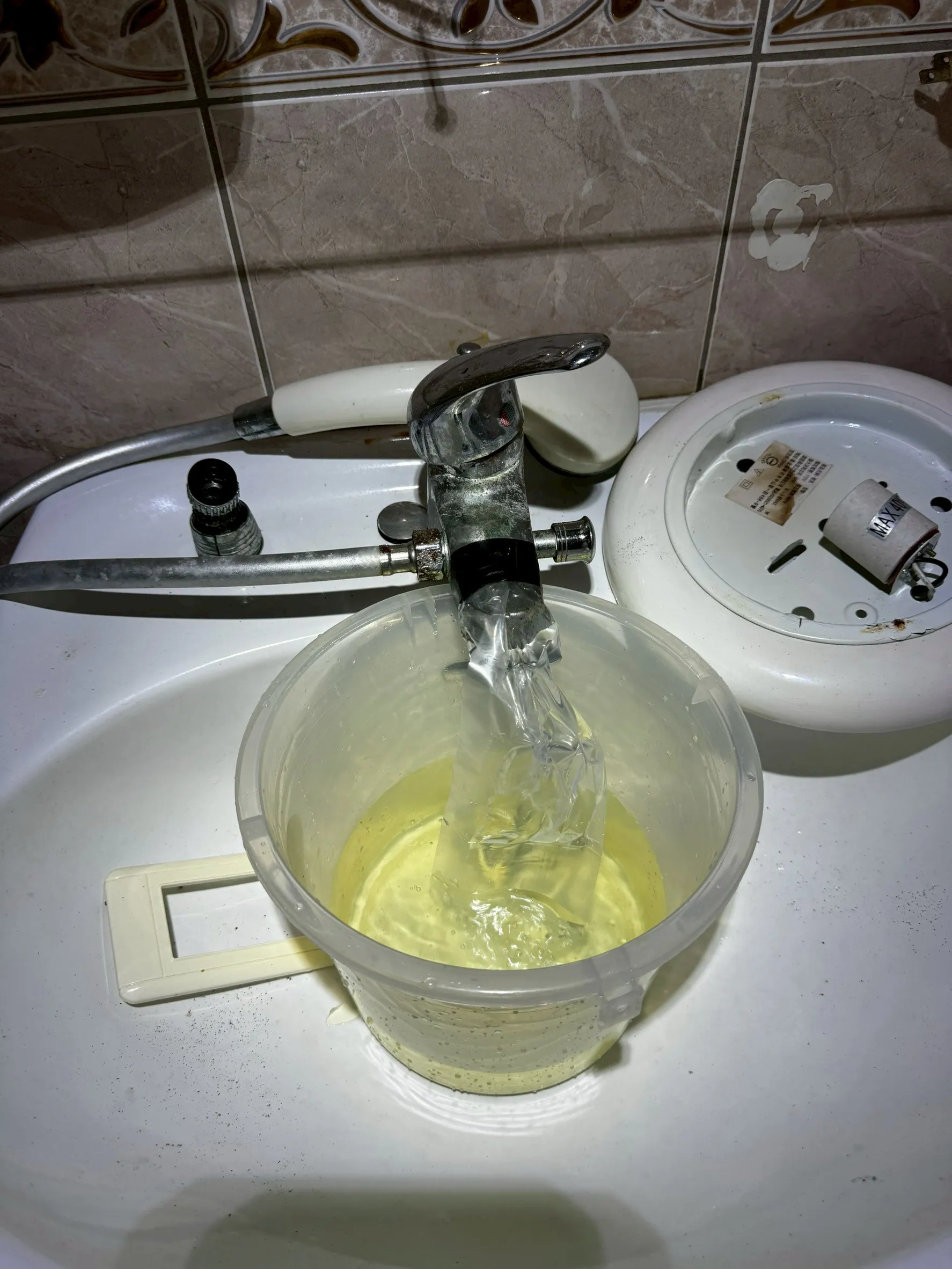 新竹香山水管 詹小姐
