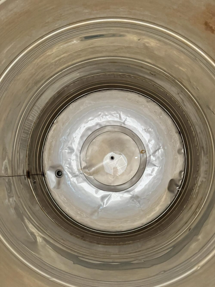 竹南水塔清洗、水塔蓋飛走 電線加固