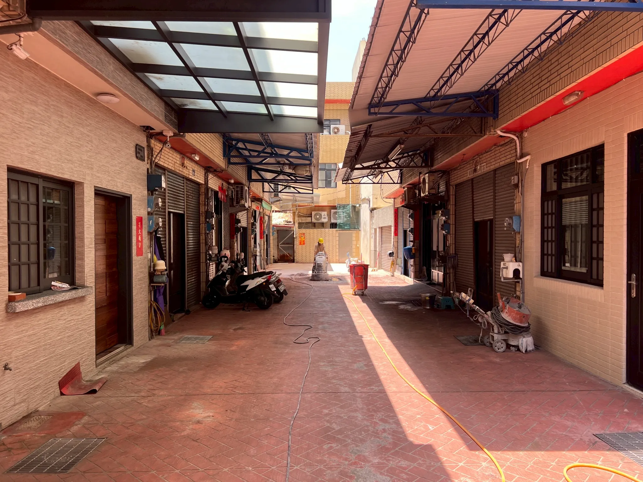 施工中安全圍設