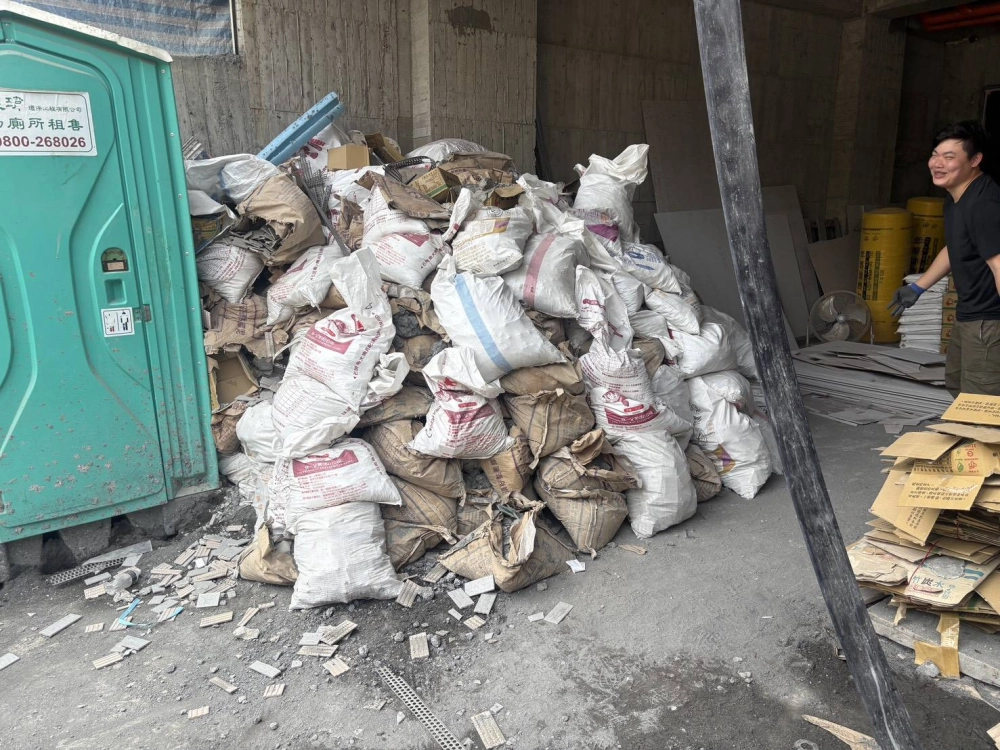 廢棄物清運-高雄左營新福段透天案