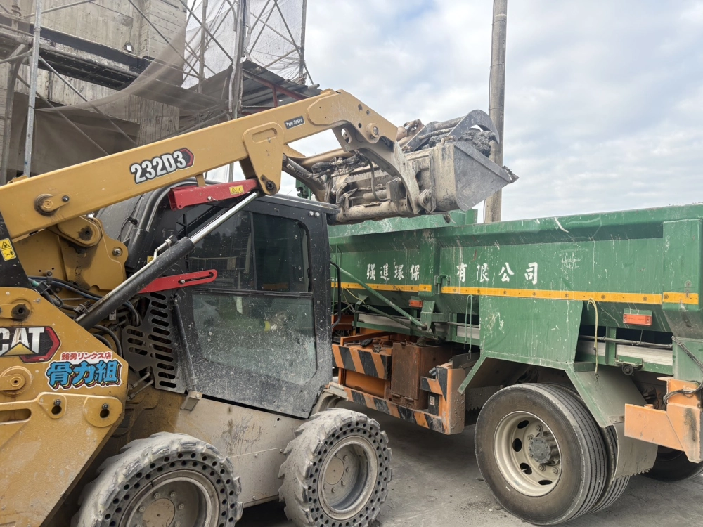 廢棄物清運-高雄鳥松大同段透天案