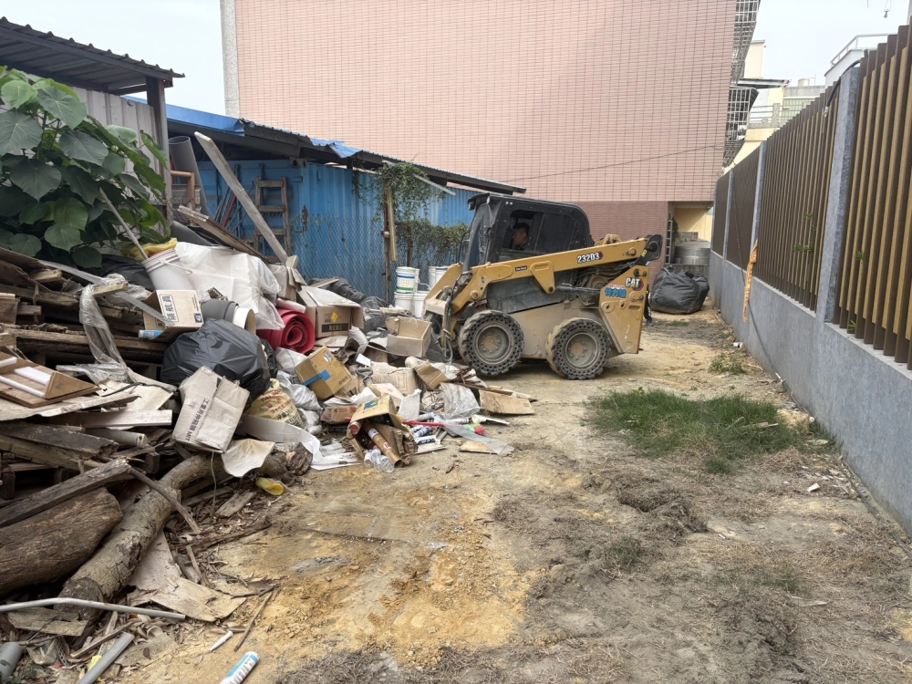 廢棄物清運-高雄小港高坪段私人案