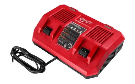M18™ 雙口快速充電器 M18 DFC
